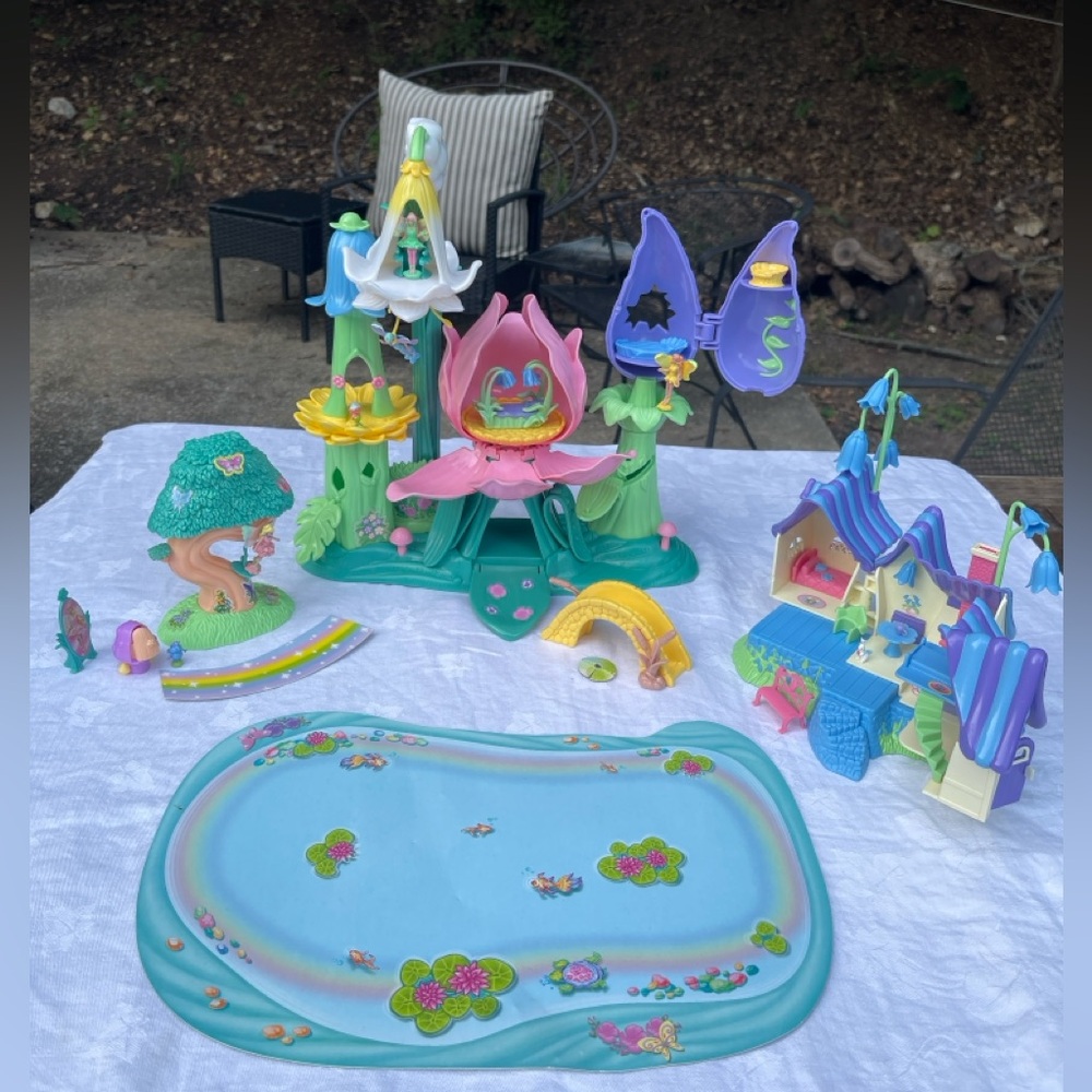 Vtg Barbie 2004 Fairytopia Little Lands Playset Kids Toy Flower Castle